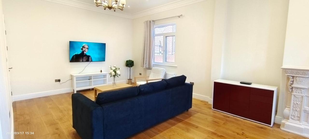 Marigold Villa Гарроу Екстер'єр фото