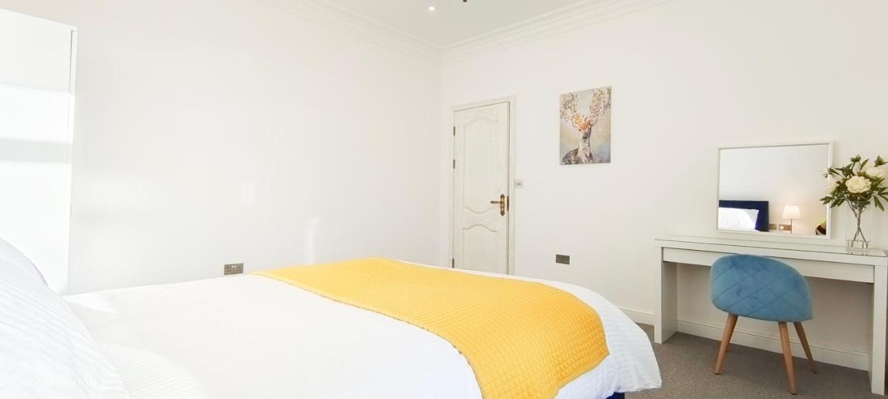 Marigold Villa Гарроу Екстер'єр фото